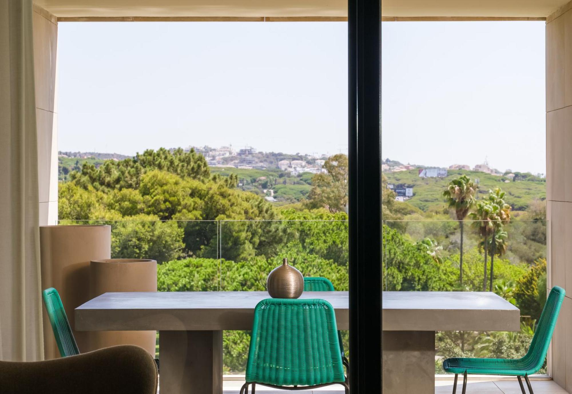 Don Carlos Marbella Exteriér fotografie View from the living room