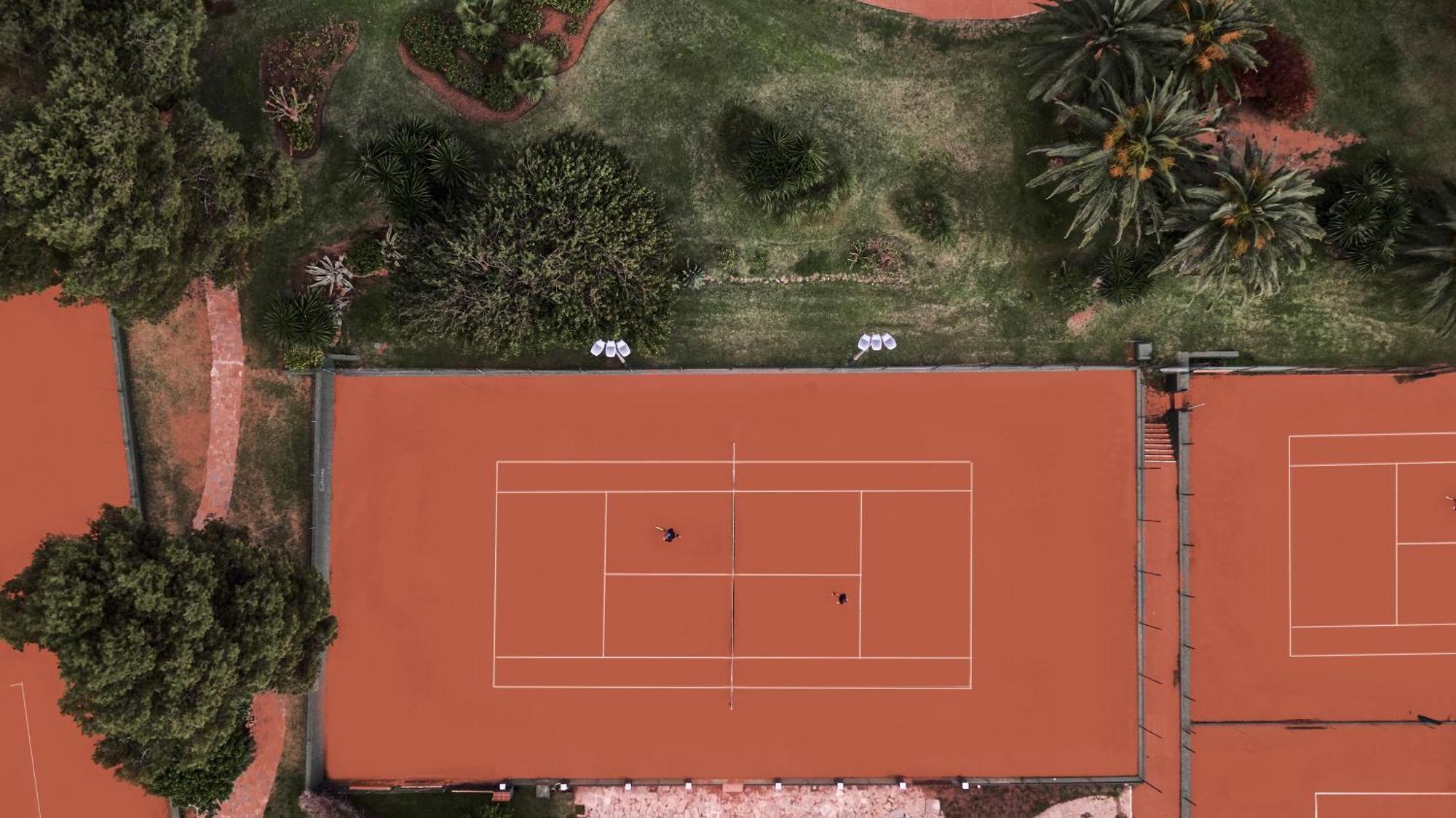 Don Carlos Marbella Exteriér fotografie Tennis court